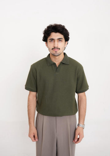 TEXTURED POLO | OLIVE