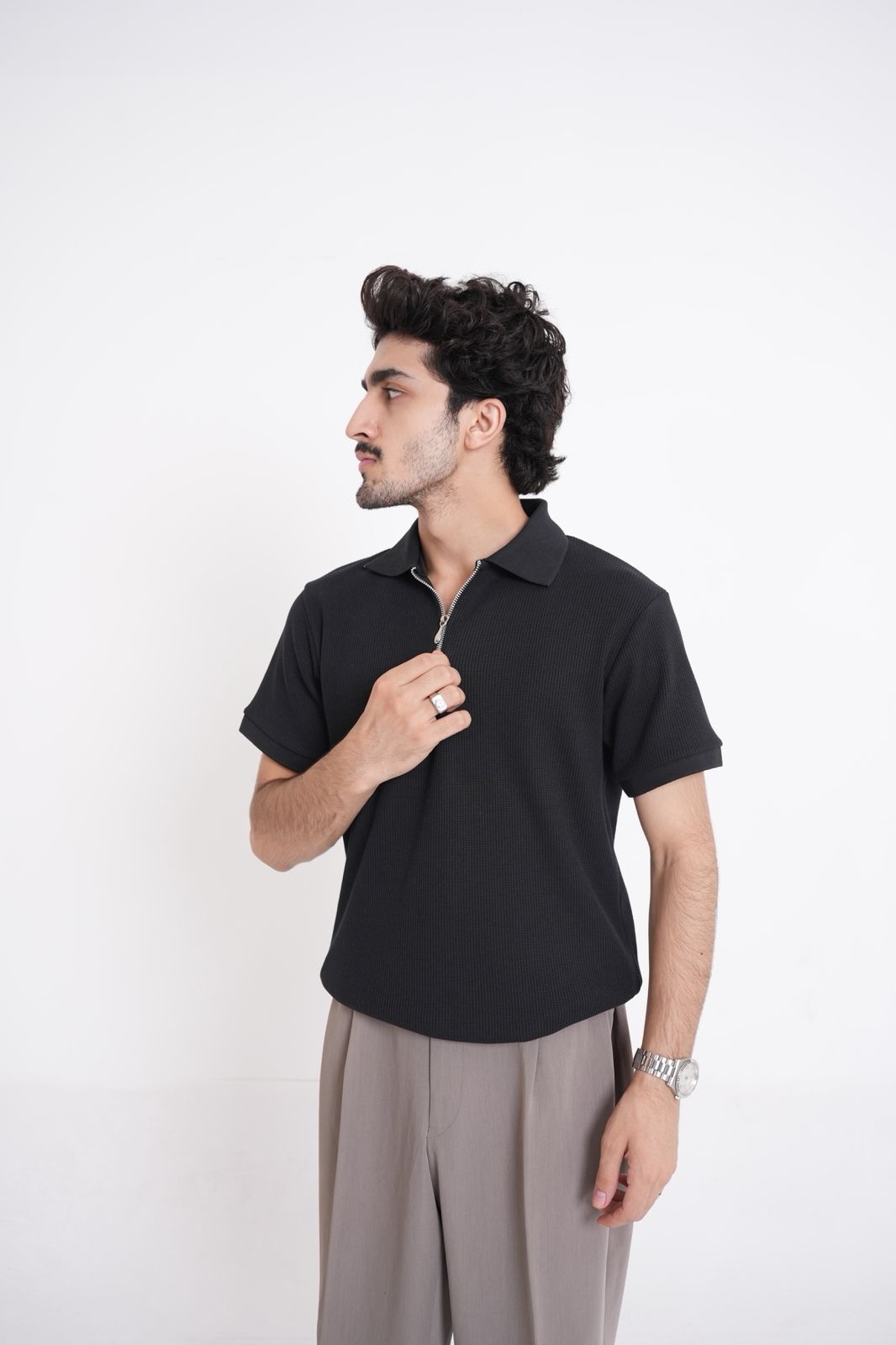 ZIP POLO | BLACK